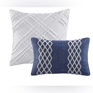 Madison Park Shay navy Queen bed skirt & 2 throw pillows NEW